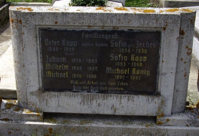 Kapp Peter 1849-1929 Zerbes Sofia 1858-1936 Grabstein